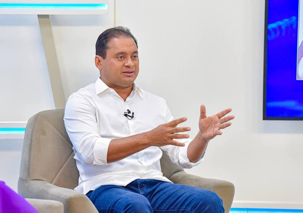 https://wevertonrocha.com.br/wp-content/uploads/2022/08/Weverton-Rocha-participa-de-sabatina-na-TV-Difusora-1024x720.jpg