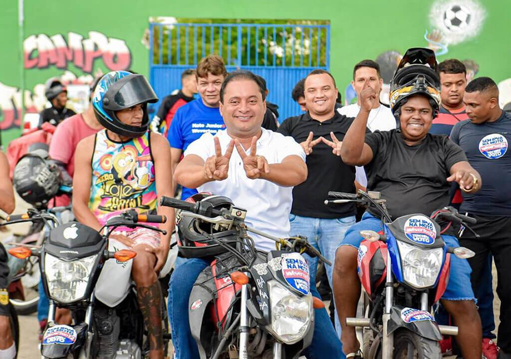 https://wevertonrocha.com.br/wp-content/uploads/2022/08/Weverton-Rocha-se-reune-com-motociclistas-e-mototaxistas-do-Coroadinho-1024x720.jpg