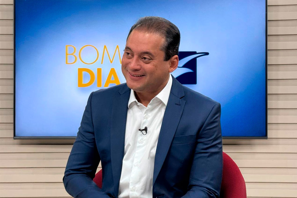 https://wevertonrocha.com.br/wp-content/uploads/2025/10/weverton-nos-bastidores-da-tv-mirante.jpg