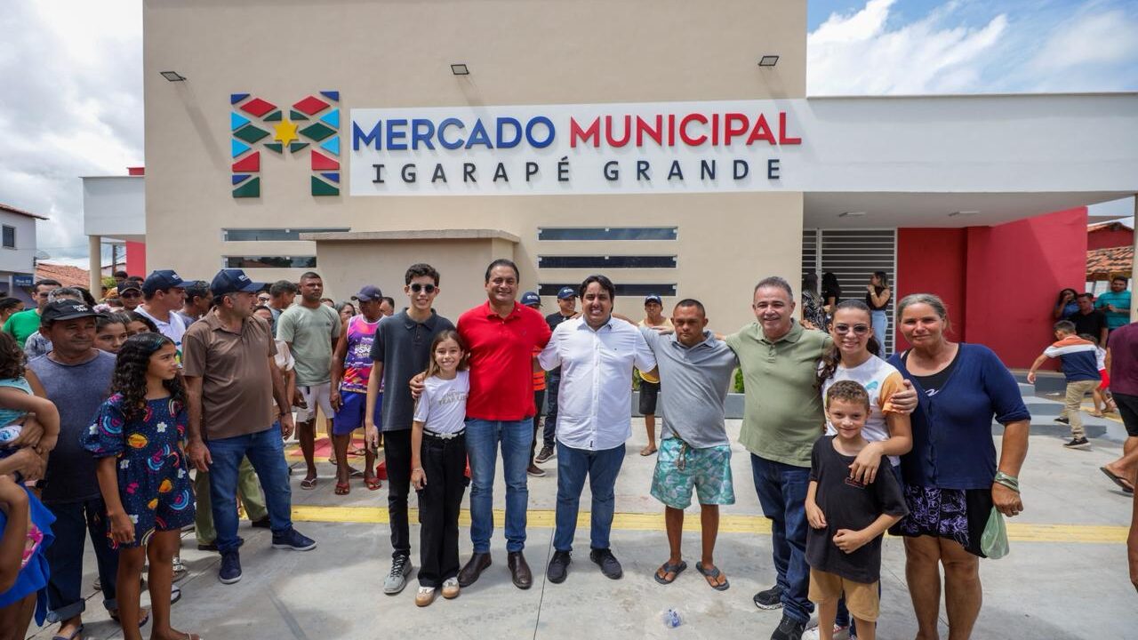 https://wevertonrocha.com.br/wp-content/uploads/2026/04/Weverton-Rocha-destaca-investimentos-e-entrega-de-obras-durante-visita-a-Igarape-Grande-1280x720.jpeg