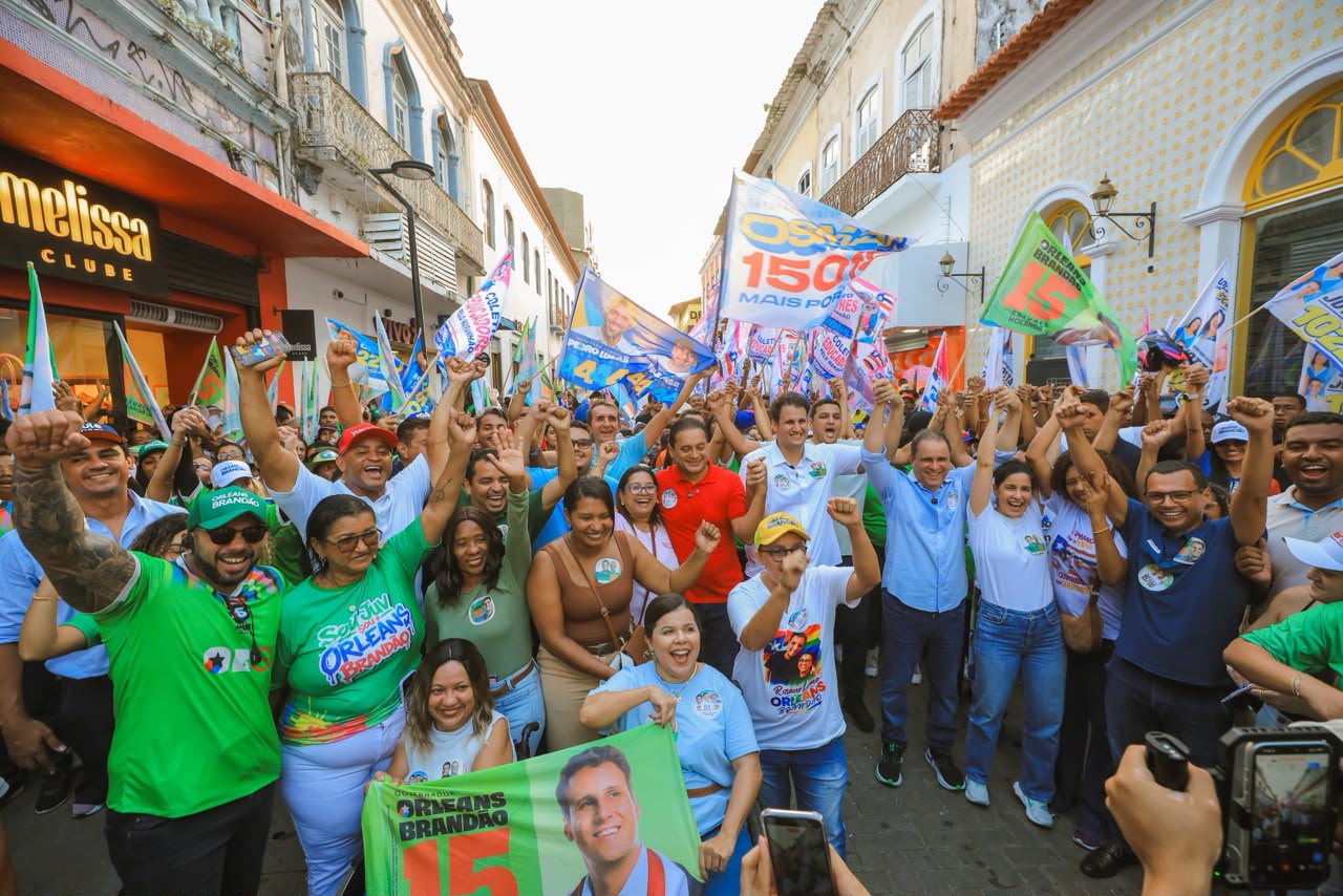 https://wevertonrocha.com.br/wp-content/uploads/2026/08/Weverton-Orleans-e-Edivaldo-reunem-multidao-em-caminhada-e-reforcam-uniao-por-um-Maranhao-de-oportunidades.jpeg